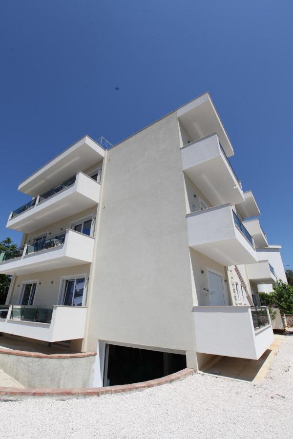 Hotel Golden Ksamil Eksteriør bilde